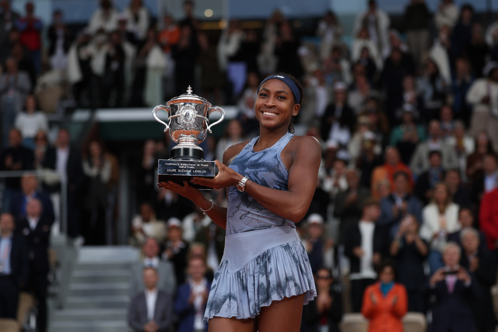 为他带来了 为他带来了